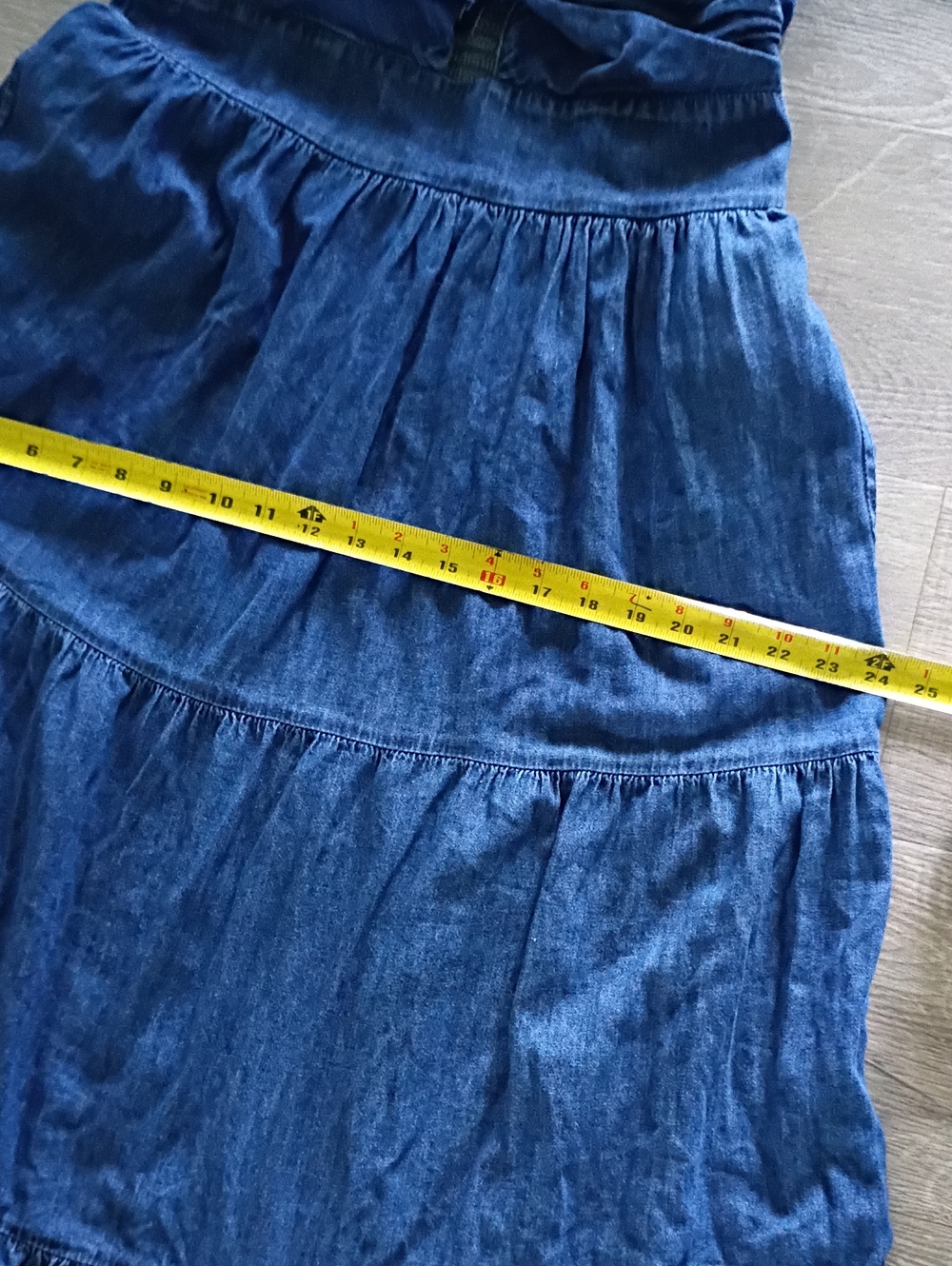 GAP- Tie-Front Spaghetti Strap Tiered Maxi Dress Dark Blue Soft Denim Sz Med/Pet - Picture 9 of 11